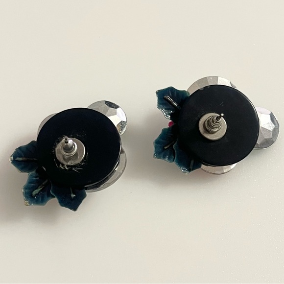 Vintage Christmas Holly Leaf Rhinestone Holiday Earrings - Picture 7 of 11